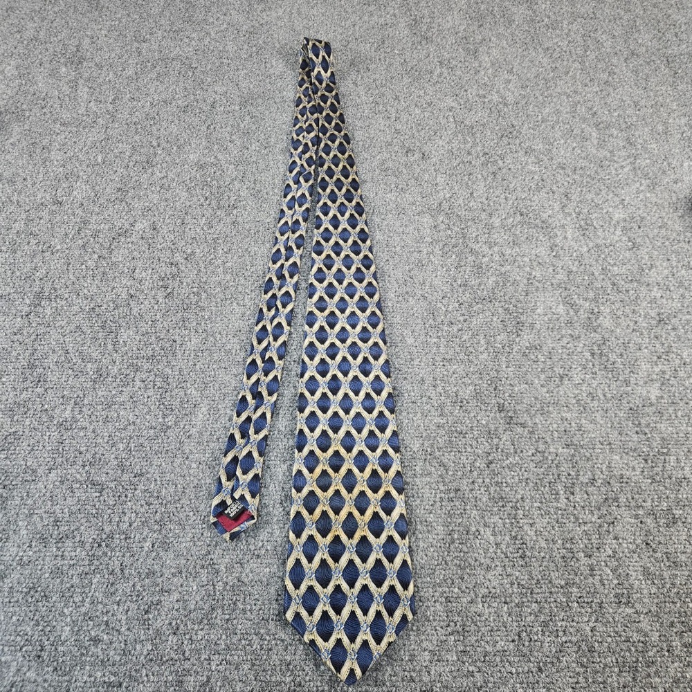 Geoffrey Beene Mens Silk Necktie Navy Blue Gold Geometric Lattice Pattern Tie